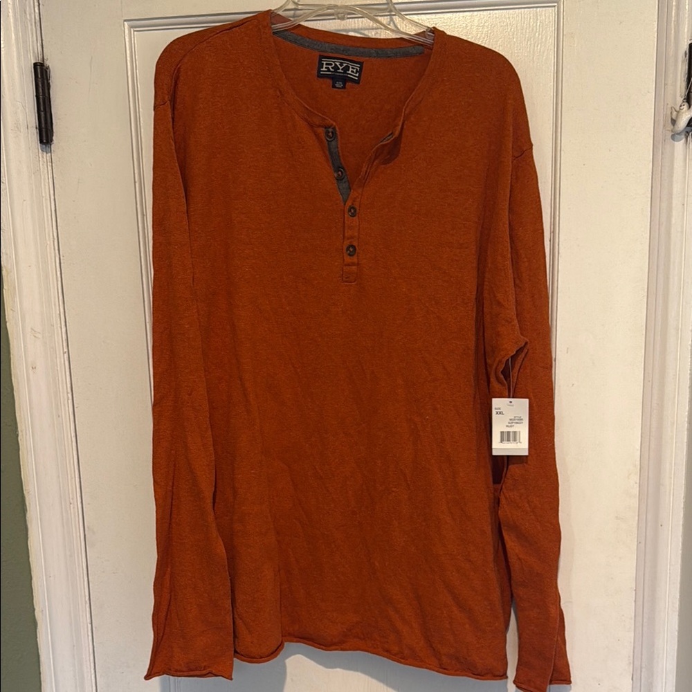 RYE Henley Shirt in Rust Orange